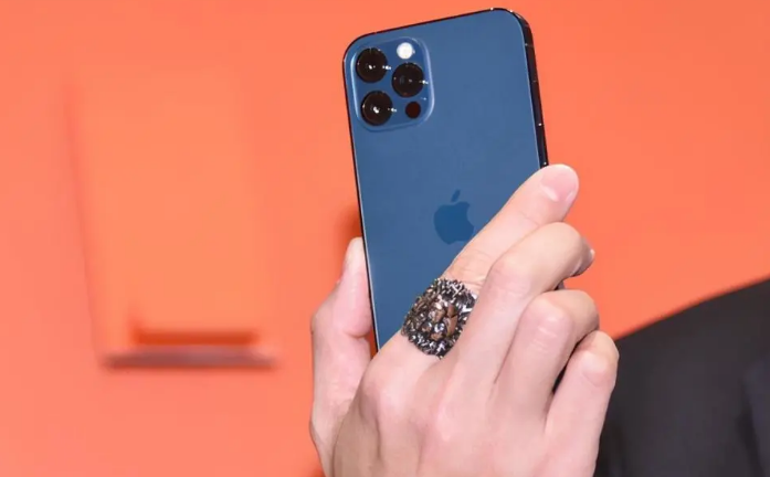 湛江苹果手机维修分享iPhone12系列重启方法教程 